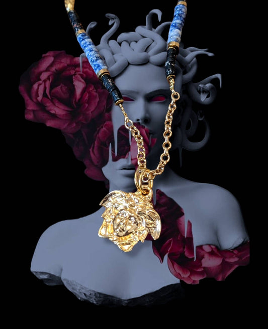 MEDUSA - Semi-précieuses Sautoir - Grunge Aesthetic Necklace with Blue Sodalite and Black Emperor Stones